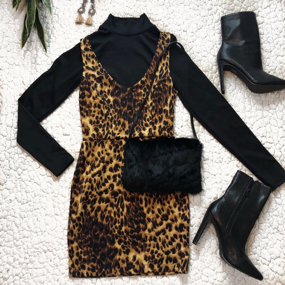 Cheetah print mini bodycon dress